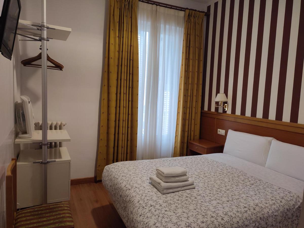Hostal Salome Madrid Eksteriør billede