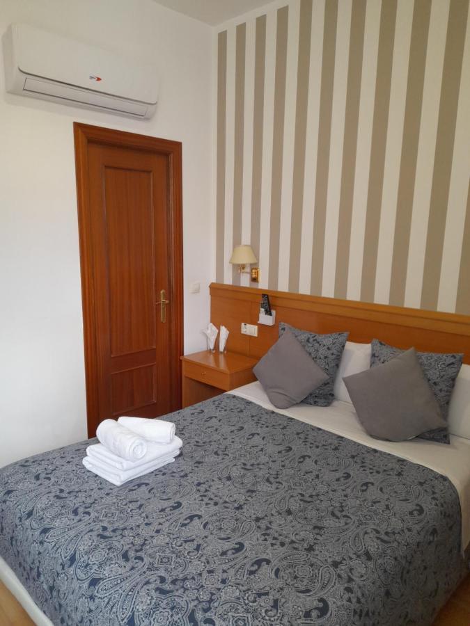 Hostal Salome Madrid Eksteriør billede